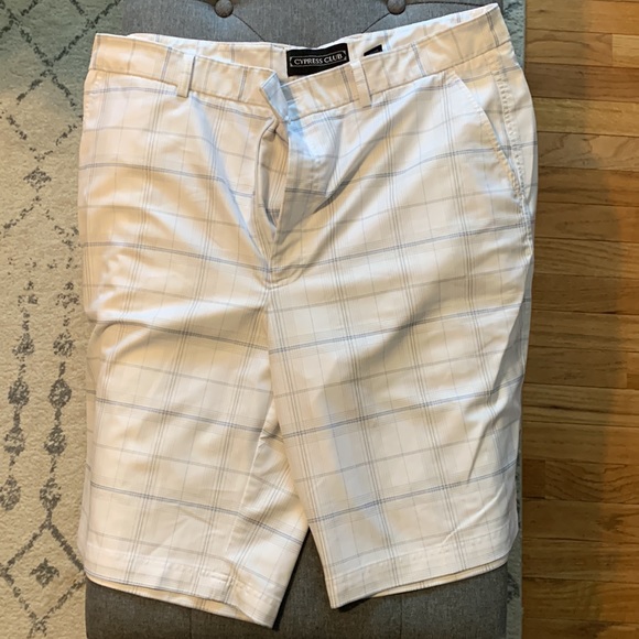 Cypress Club Shorts - Picture 3 of 3